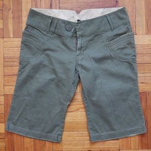 DC Mid thigh shorts